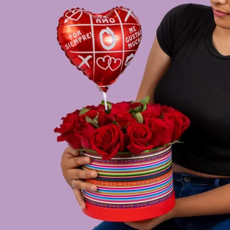 Rosas en box con globo corazón (SV-18)